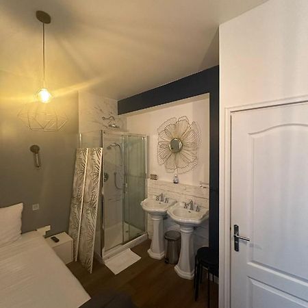 Super Location Meets Charming Studio -Ecole Militaries Champ De Mars - 7Th Arrondisment Apartment ปารีส ภายนอก รูปภาพ