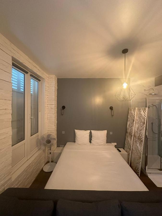 Super Location Meets Charming Studio -Ecole Militaries Champ De Mars - 7Th Arrondisment Apartment ปารีส ภายนอก รูปภาพ