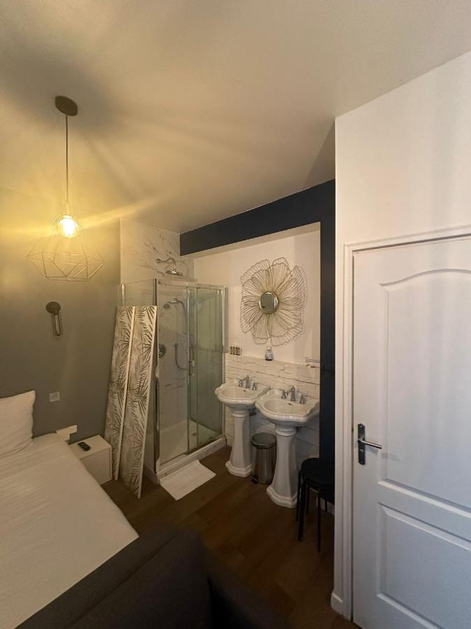 Super Location Meets Charming Studio -Ecole Militaries Champ De Mars - 7Th Arrondisment Apartment ปารีส ภายนอก รูปภาพ